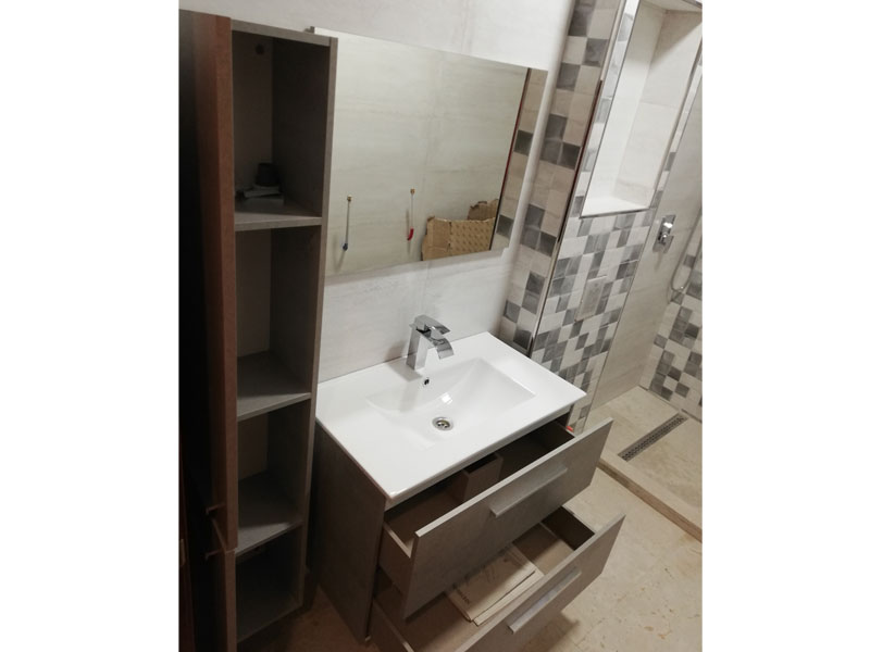 Foto de cliente de Mueble de Baño Suspendido con Espejo Cemento 80 cm (Lavamanos Opcional)