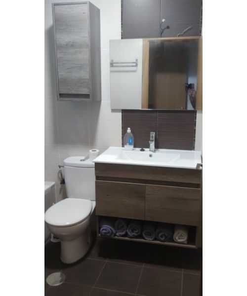 Foto de cliente de Mueble de Baño Pack y Armario Auxiliar Nordik (Incluye Lavabo y Espejo)