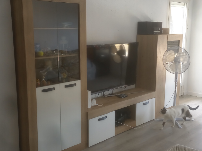 Foto de cliente de Mesa para TV Argos 150 cm naturale y blanco