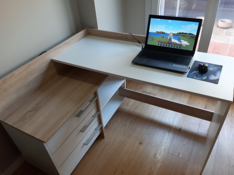 Foto de cliente de Escritorio con cajonera 129 cm roble cepillado y blanco mate