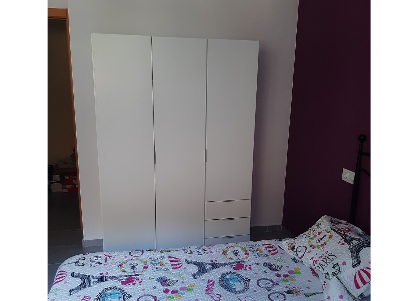 Foto de cliente de Armario Blanco 3 Cajones 3 Puertas 121x180 cm