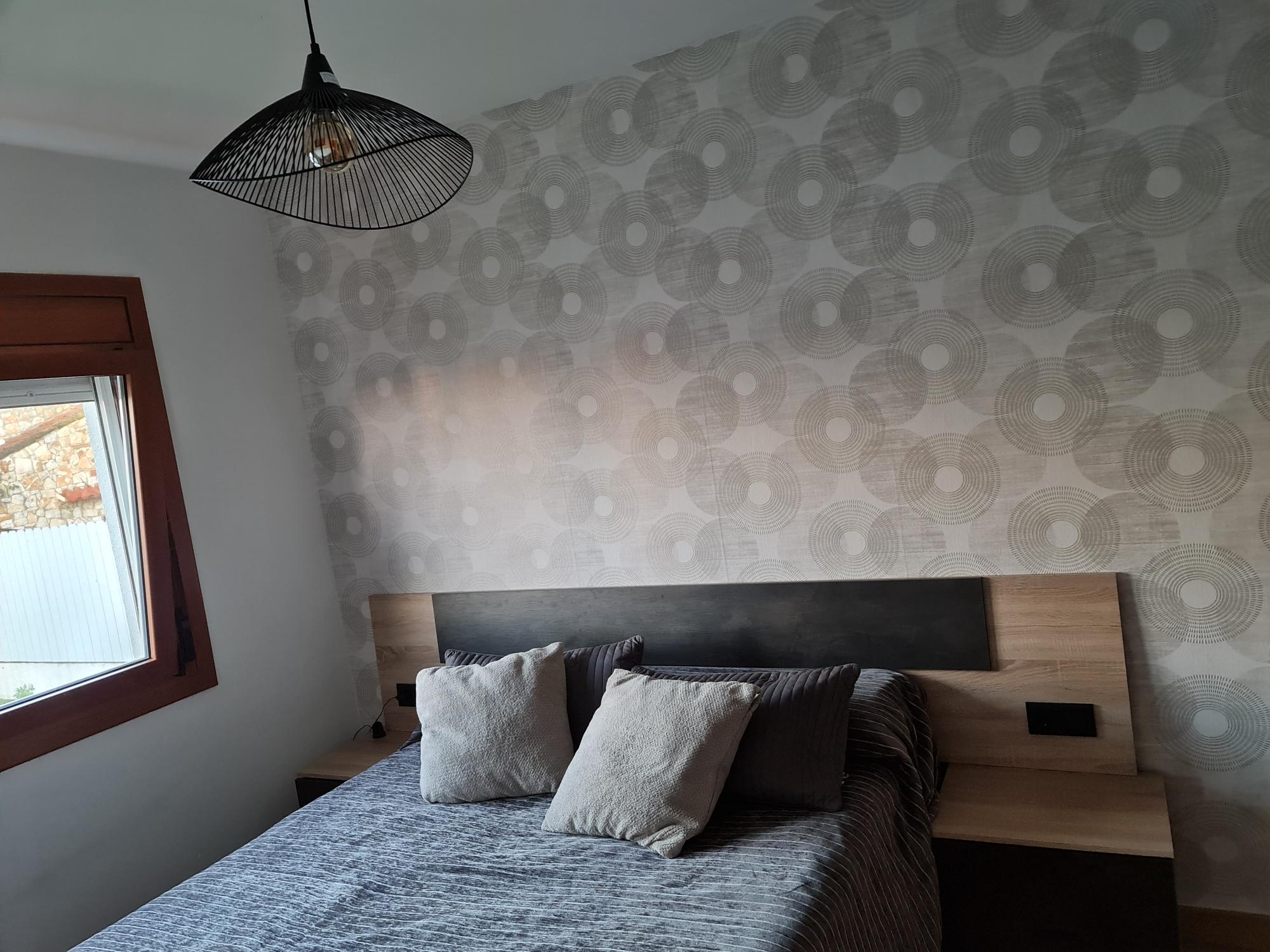Foto de cliente de Dormitorio Matrimonio Estilo Industrial Pack Muebles Andy Óxido (Armario Opcional)