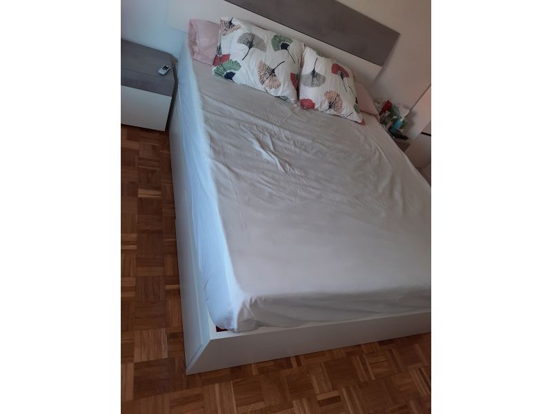 Foto de cliente de Dormitorio Matrimonio Estilo Industrial Pack Muebles Cemento y Blanco