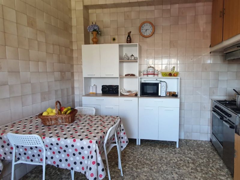 Foto de cliente de Mueble cocina auxiliar alto 5 p Yuka 108x186 cm