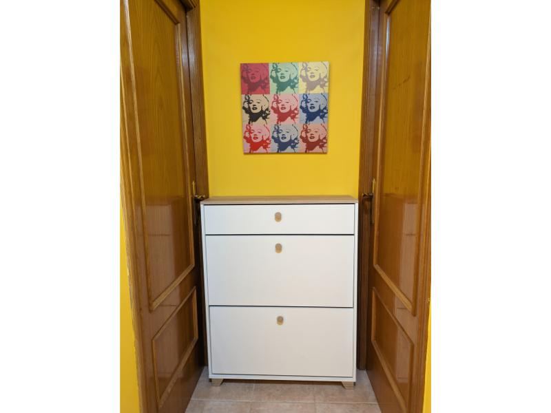 Foto de cliente de Mueble Zapatero Izzy Color Blanco Mate y Kronberg 81 cm