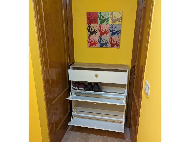 Foto de cliente de Mueble Zapatero Izzy Color Blanco Mate y Kronberg 81 cm