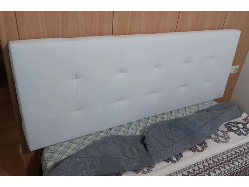 Foto de cliente de Cabecero Margot Dormitorio Moderno De Polipiel Blanco Cama 150 cm