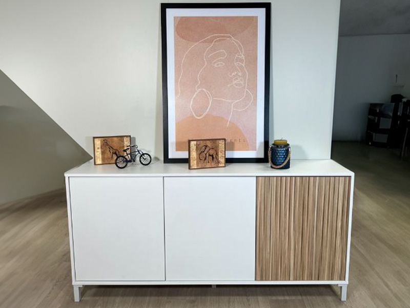 Foto de cliente de Aparador Ethna Salón 3 Puertas En Blanco Y Natur 154 cm