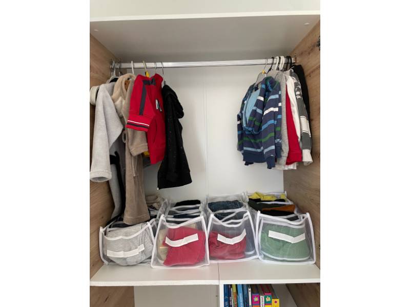 Foto de cliente de Armario Juvenil Noa 2 Puertas Color Roble Nodi Y Blanco Artik 90x200 cm