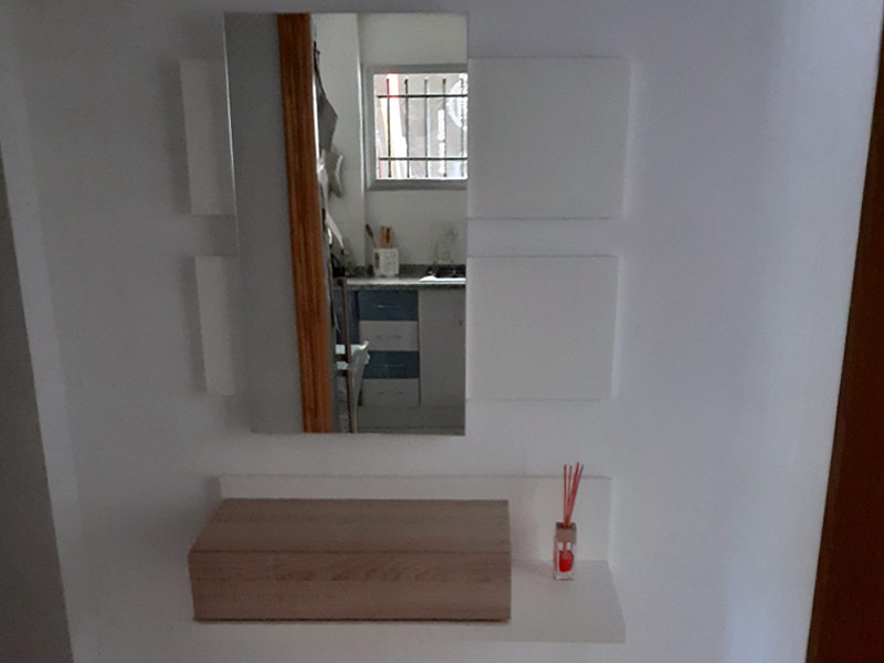 Foto de cliente de Mueble de Entrada Recibidor Moderno Tekkan con Espejo Blanco Y Roble 75 cm