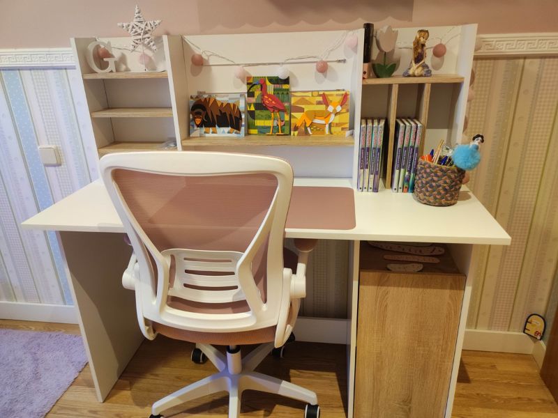 Foto de cliente de Escritorio con altillo 135 cm Blanco y roble
