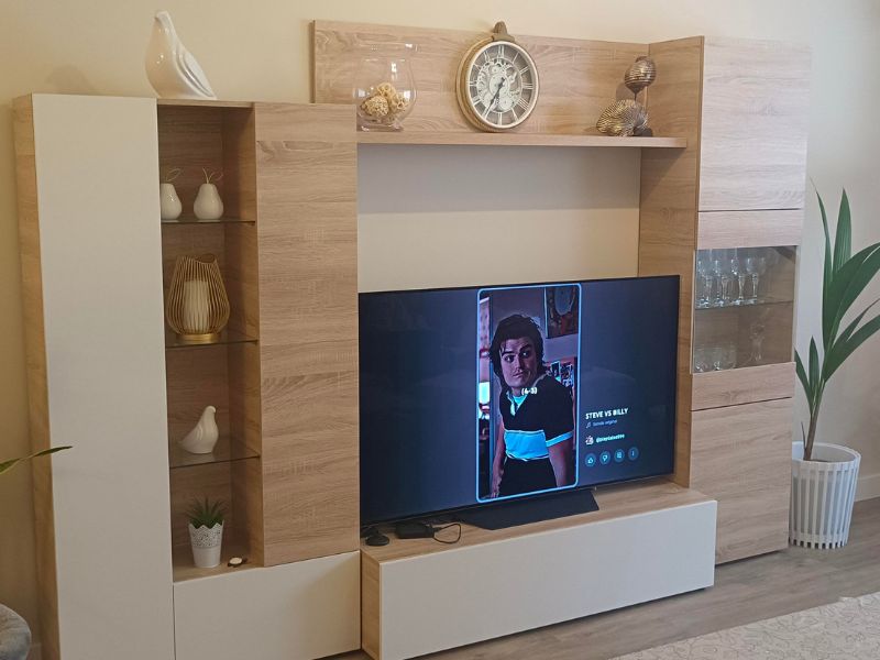 Foto de cliente de Pack muebles salón con LED color canadian y blanco moderno