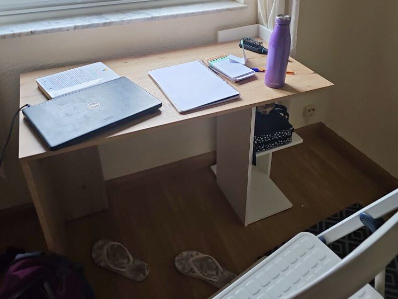 Foto de cliente de Mesa escritorio Kenia Roble Nodi y Blanco Artik 100 cm
