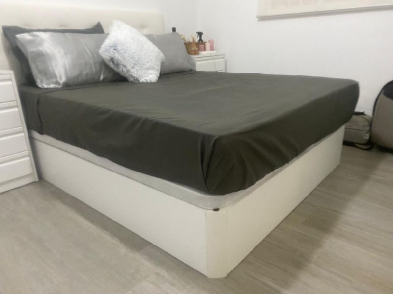 Foto de cliente de Cama Canapé Base Tapizada Blanco