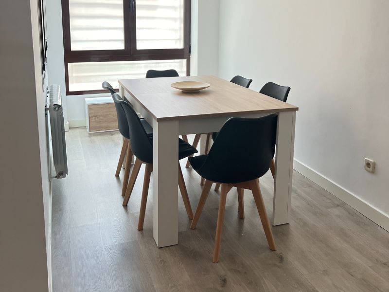 Foto de cliente de Silla Nordica Color Negro Bistro Para Salón Comedor
