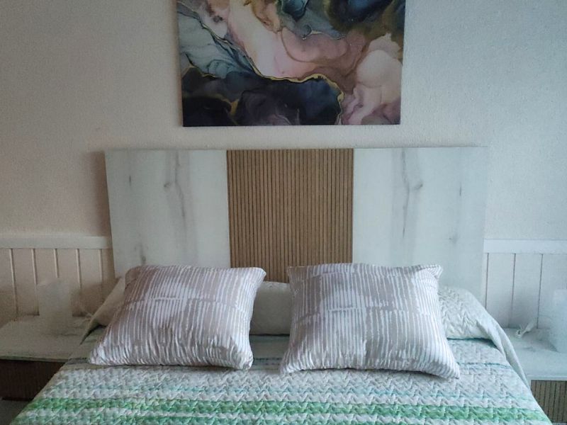 Foto de cliente de Dormitorio Matrimonio Moderno Arles Color Blanco Albo y Roble Rayado 135-160 cm