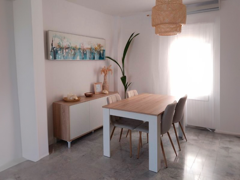 Foto de cliente de Aparador Kikua Plus 3 puertas roble blanco 154 cm