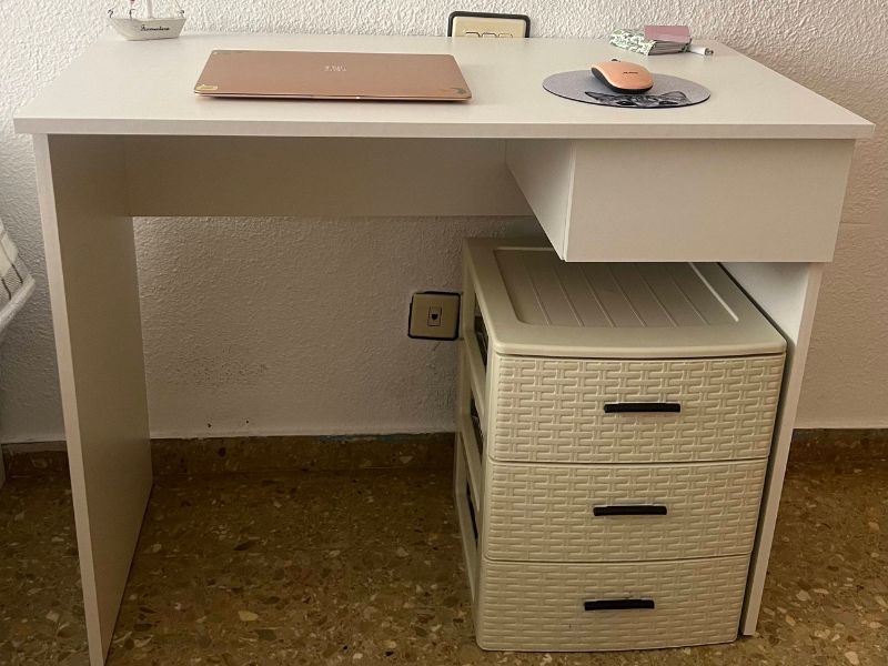 Foto de cliente de Mesa Escritorio Turín  Estudio Juvenil Con Cajón Color Blanco Mate 90 cm