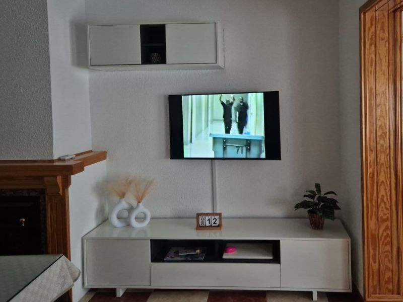 Foto de cliente de Mueble De Salón Moderno Blanco Brillo Belus 200 cm