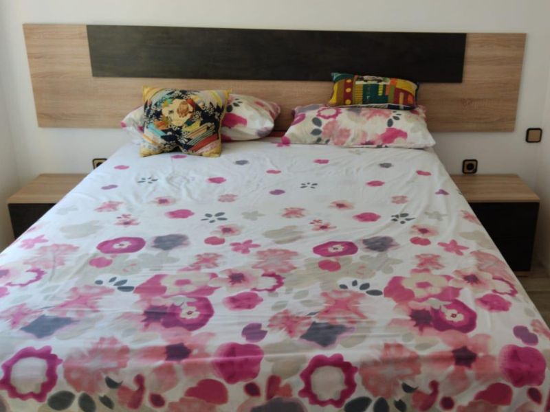 Foto de cliente de Dormitorio Matrimonio Estilo Industrial Pack Muebles Andy Óxido (Armario Opcional)