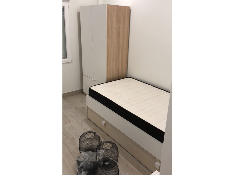 Foto de cliente de Armario Juvenil Luca 2 Puertas 2 Cajones Grandes 82x180 cm