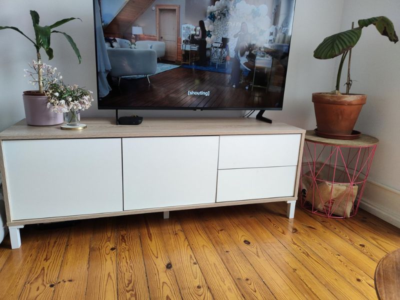 Foto de cliente de Mueble TV Brooklyn 130 cm color roble Canadian y Blanco Artik