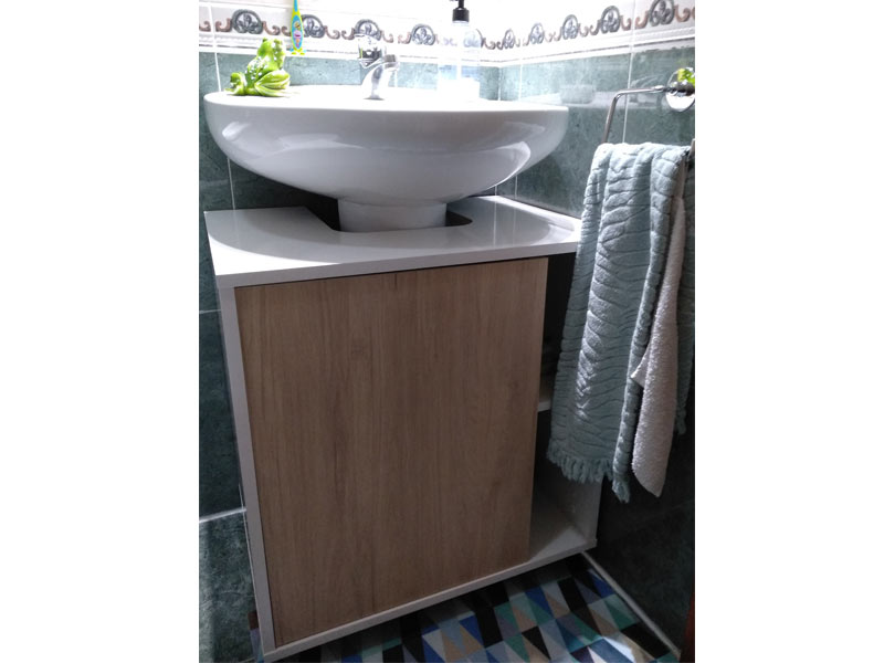 Foto de cliente de Mueble de Baño con Patas (con ruedas) para Lavabo Pedestal Sinna 59 cm