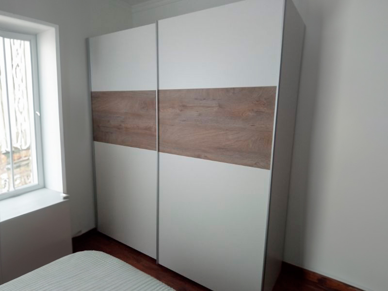 Foto de cliente de Armario con 2 Puertas Correderas Blanco y Roble 180x200 cm