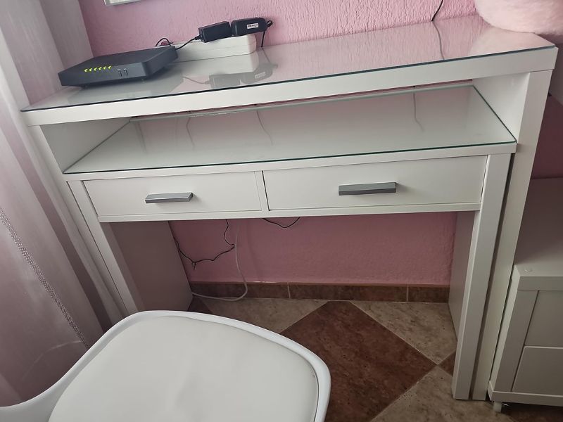 Foto de cliente de Mesa Escritorio Desplazable O Tocador Extensible Color Blanco Artik 98 cm