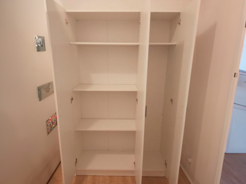 Foto de cliente de Armario Multiuso Escobero 109x180 3 Puertas