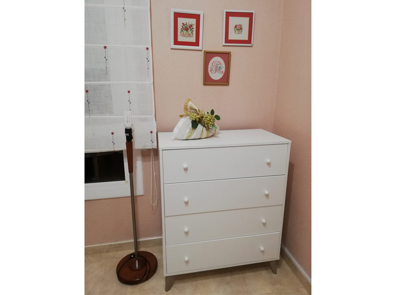 Foto de cliente de Cómoda De 4 Cajones Juvenil Blanca Sweet 78x95 cm
