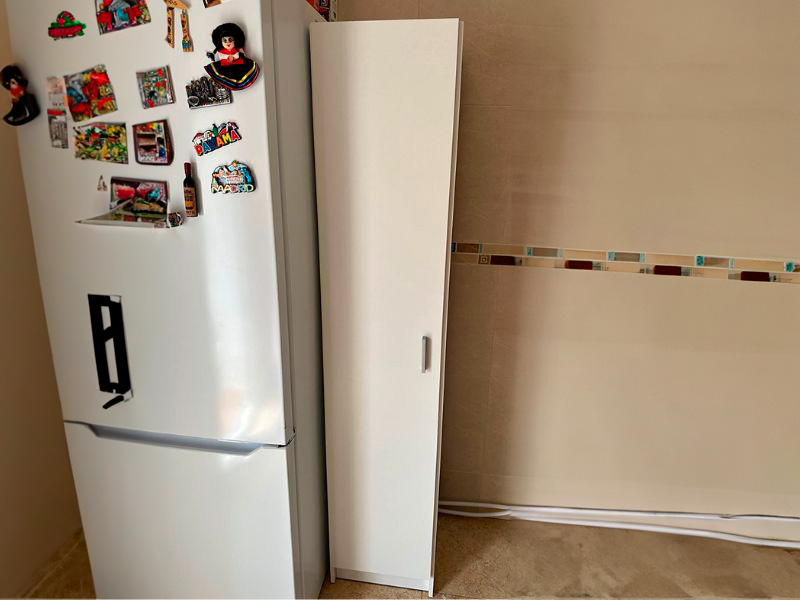 Foto de cliente de Armario Auxiliar Alto Multiuso 1 Puerta Color Blanco 37x180 cm