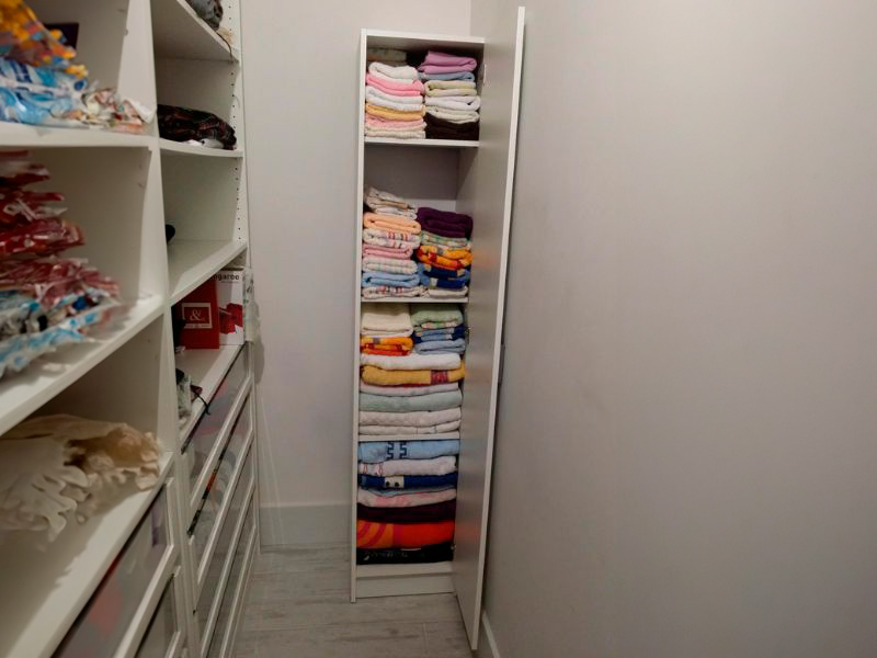 Foto de cliente de Armario Auxiliar Alto Multiuso 1 Puerta Color Blanco 37x180 cm