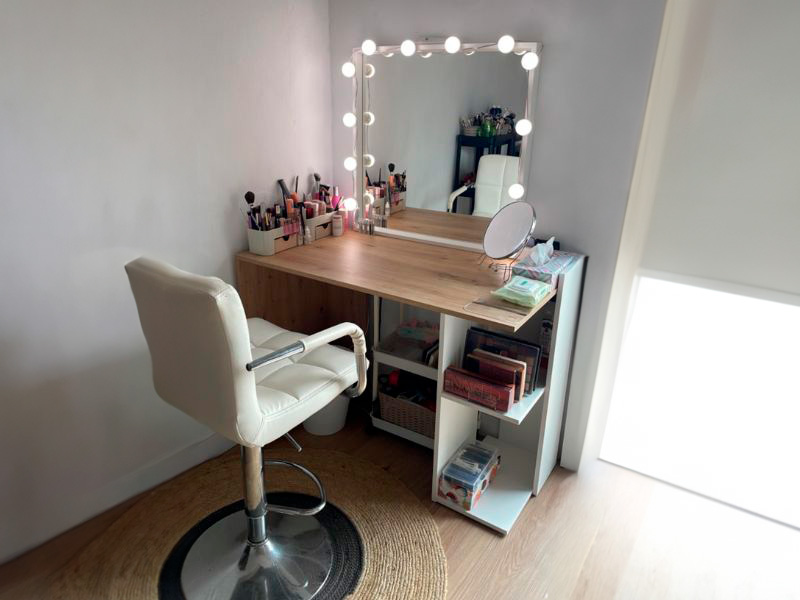 Foto de cliente de Mesa escritorio Kenia Roble Nodi y Blanco Artik 100 cm