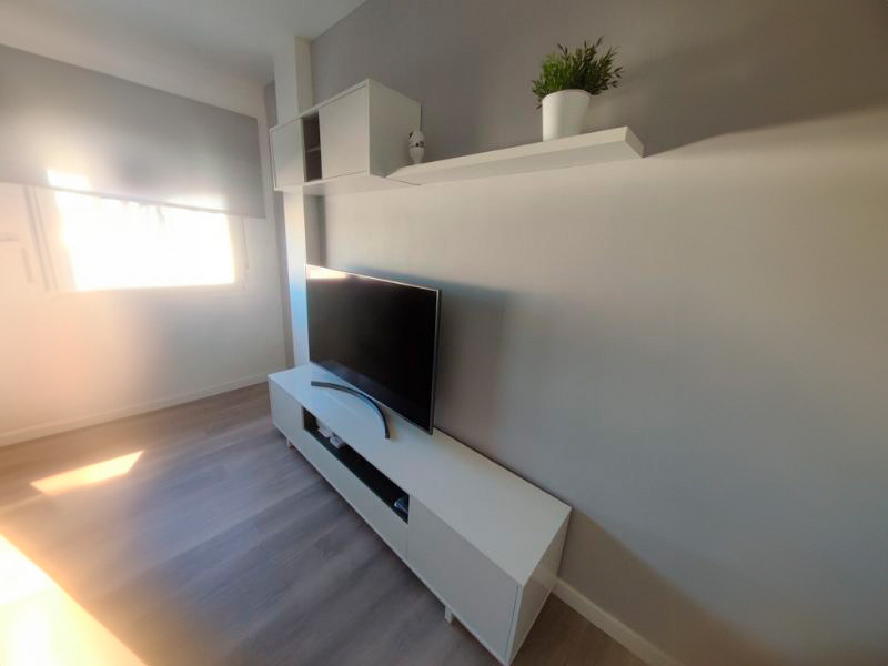 Foto de cliente de Mueble De Salón Moderno Blanco Brillo Belus 200 cm