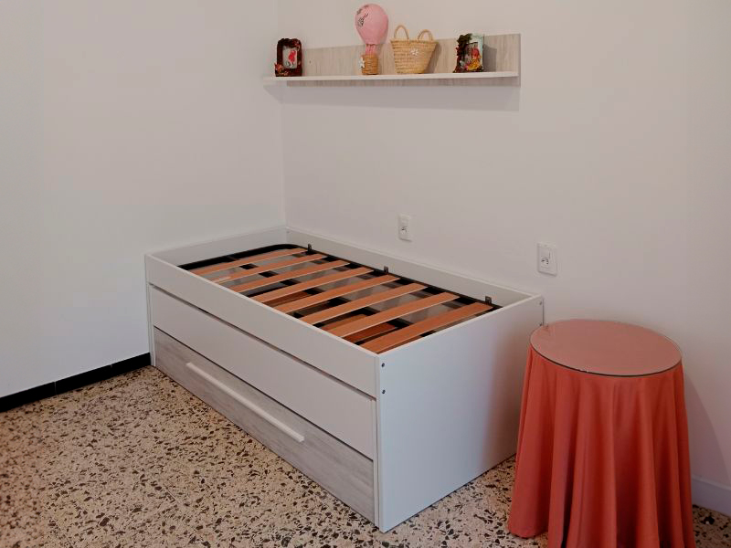 Foto de cliente de Habitación Juvenil Moderna Conjunto de Muebles Elliot con Somieres