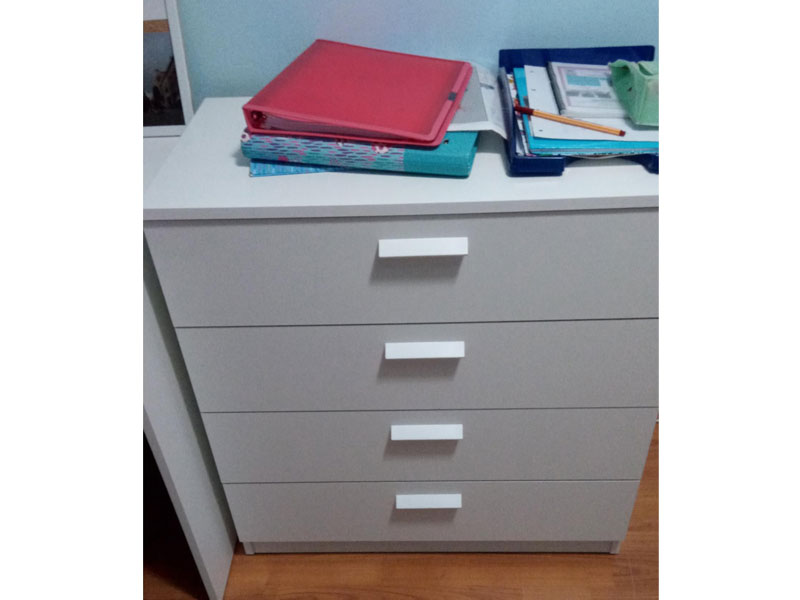 Foto de cliente de Cómoda Blanca 4 Cajones Tibet 74x78 cm