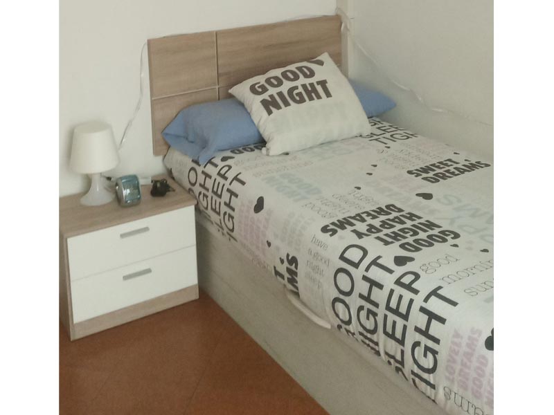 Foto de cliente de Pack dormitorio Matrimonio sahara y blanco estilo Moderno 150 cm