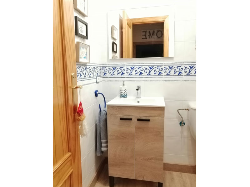 Foto de cliente de Mueble de Baño con Patas y Armario Roble Alaska 50 cm (Lavabo Opcional)